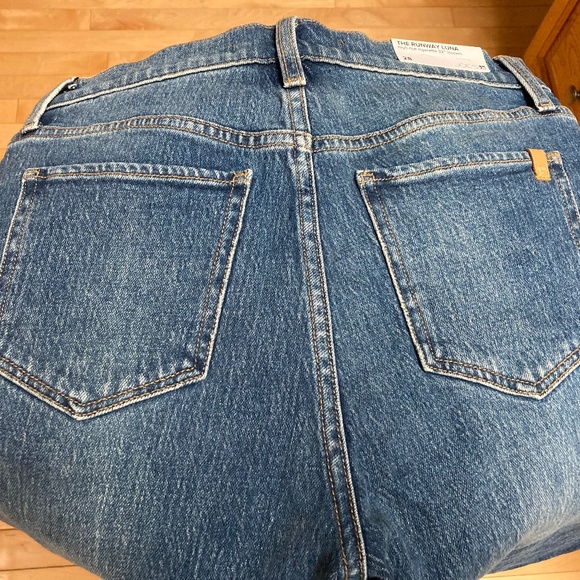 Joe's Jeans High Rise Cigarette Jean, 28 x 32 NWT - Picture 8 of 16